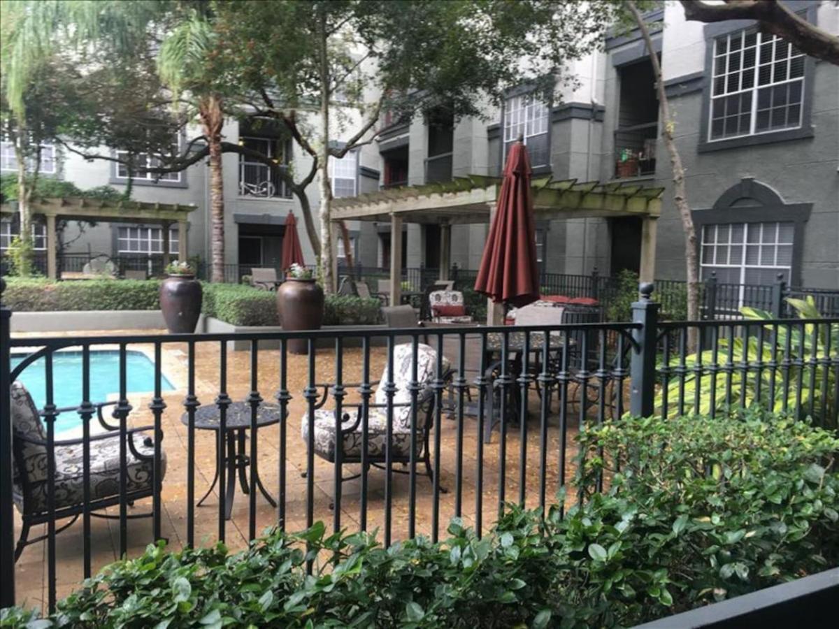 Resort Style Apt/Home In Houston Medical Centre Exterior photo